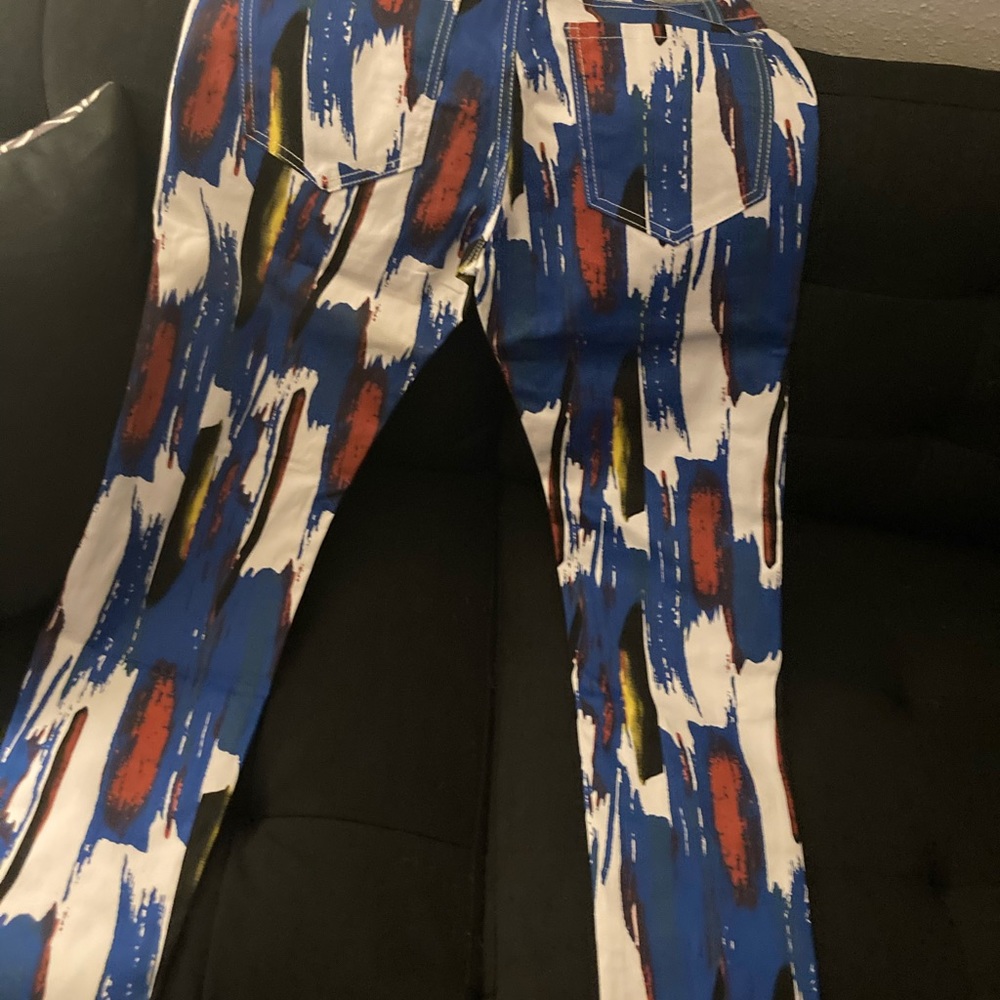 I’m selling jeans